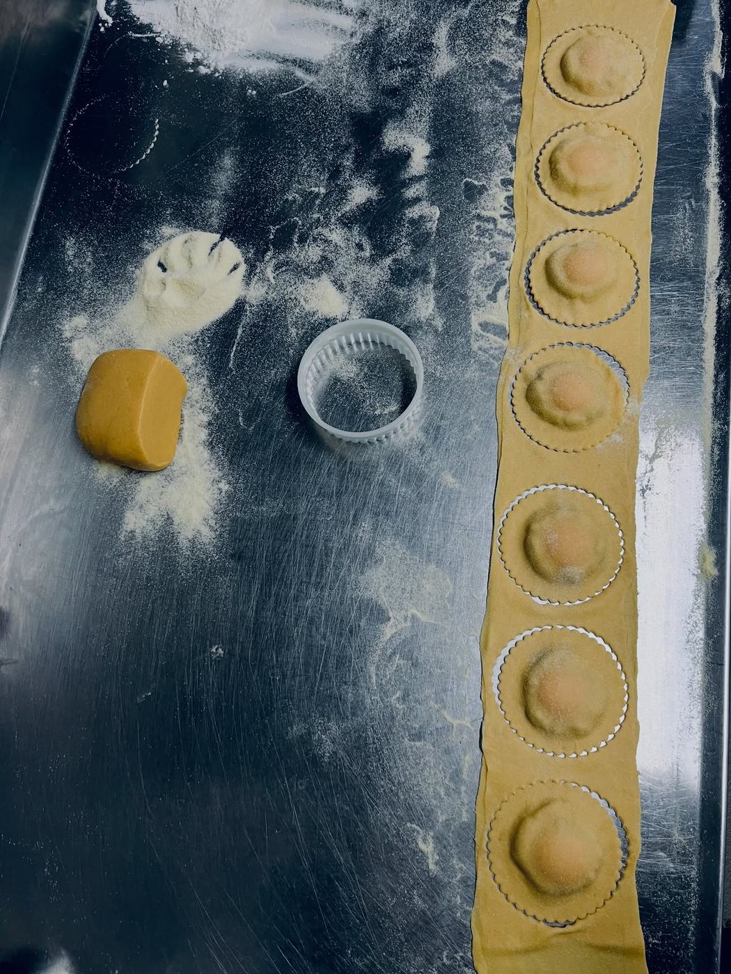 Elaboración de raviolis a mano